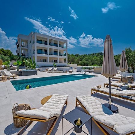 Luxury Villa Del Sogno With Pool, Jacuzzi, Parking Okrug Gornji Exterior foto