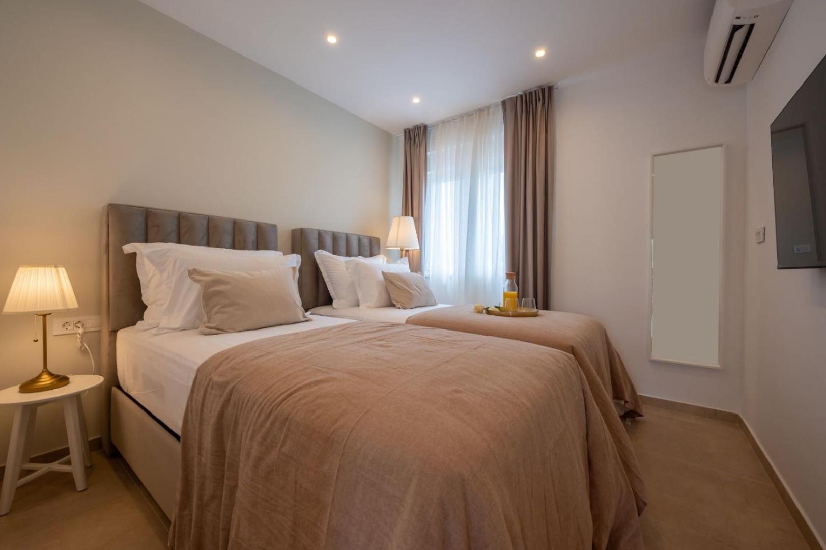 Luxury Villa Del Sogno With Pool, Jacuzzi, Parking Okrug Gornji Exterior foto